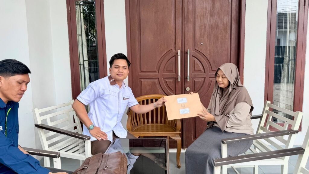 memberikan somasi langsung terhadap yang diduga melakukan tindak pidana penipuan